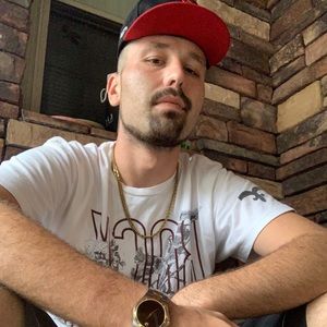 Meet your Posher, Garrett